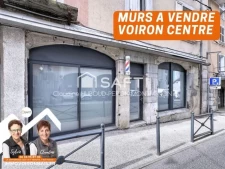 A l'entrée de Voiron, murs à vendre de 59 m² : local Bureaux...