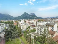 Appartement avec beaux volumes, 3 chambres, 2 SDB, double sé...