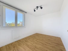 Voiron hypercentre – Appartement 2 chambres, refait à neuf e...