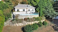 Villa de 185 m², 5 chambres, vie de plain-pied, piscine à dé...