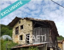 Au calme sans être isolée, vue d’exception sur le massif de Chartreuse du Granier à la Sure !