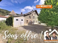 Ferme en pierre à réhabiliter, grange et garage