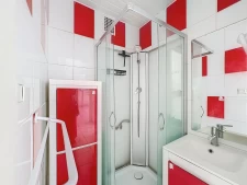 À vendre à Grenoble – Appartement loué, traversant 3 pièces,...