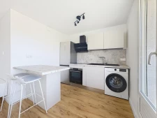 Appartement meublé, refait à neuf, plein centre de Voiron