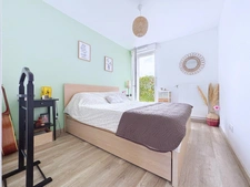 APPARTEMENT T4 À L’ESPRIT MAISON, AU CALME, AVEC 2 EXTÉRIEUR...