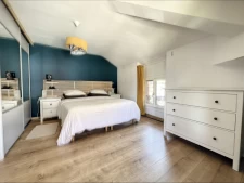 Maison de ville et de charme, vieux bourg de Coublevie, au calme