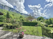 En pleine nature, villa plain-pied de 146 m², 5 chambres, au...