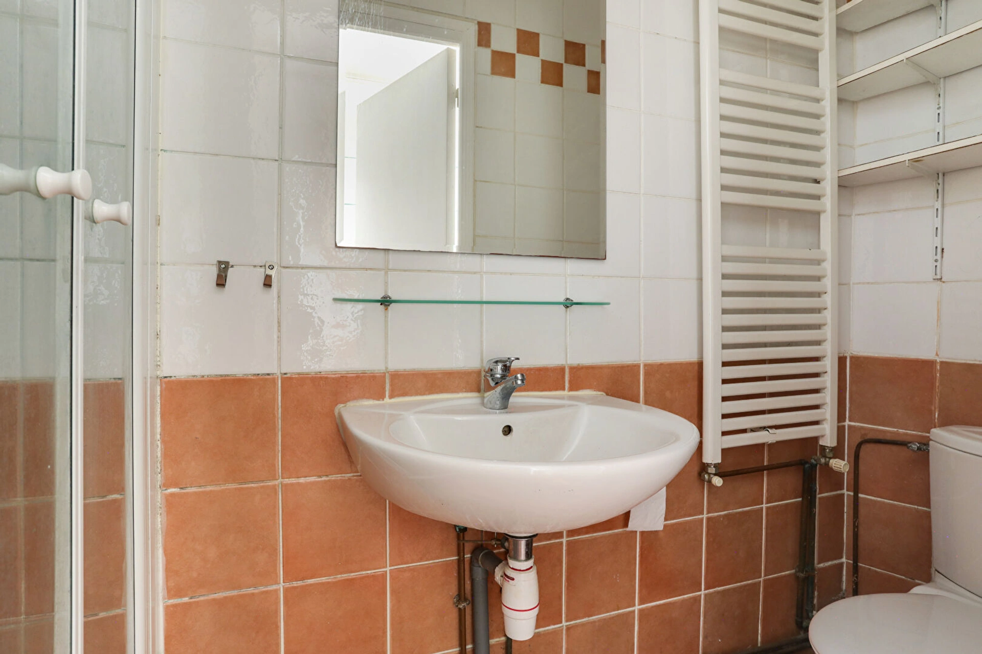 PARIS 19 - SECRETANT 6