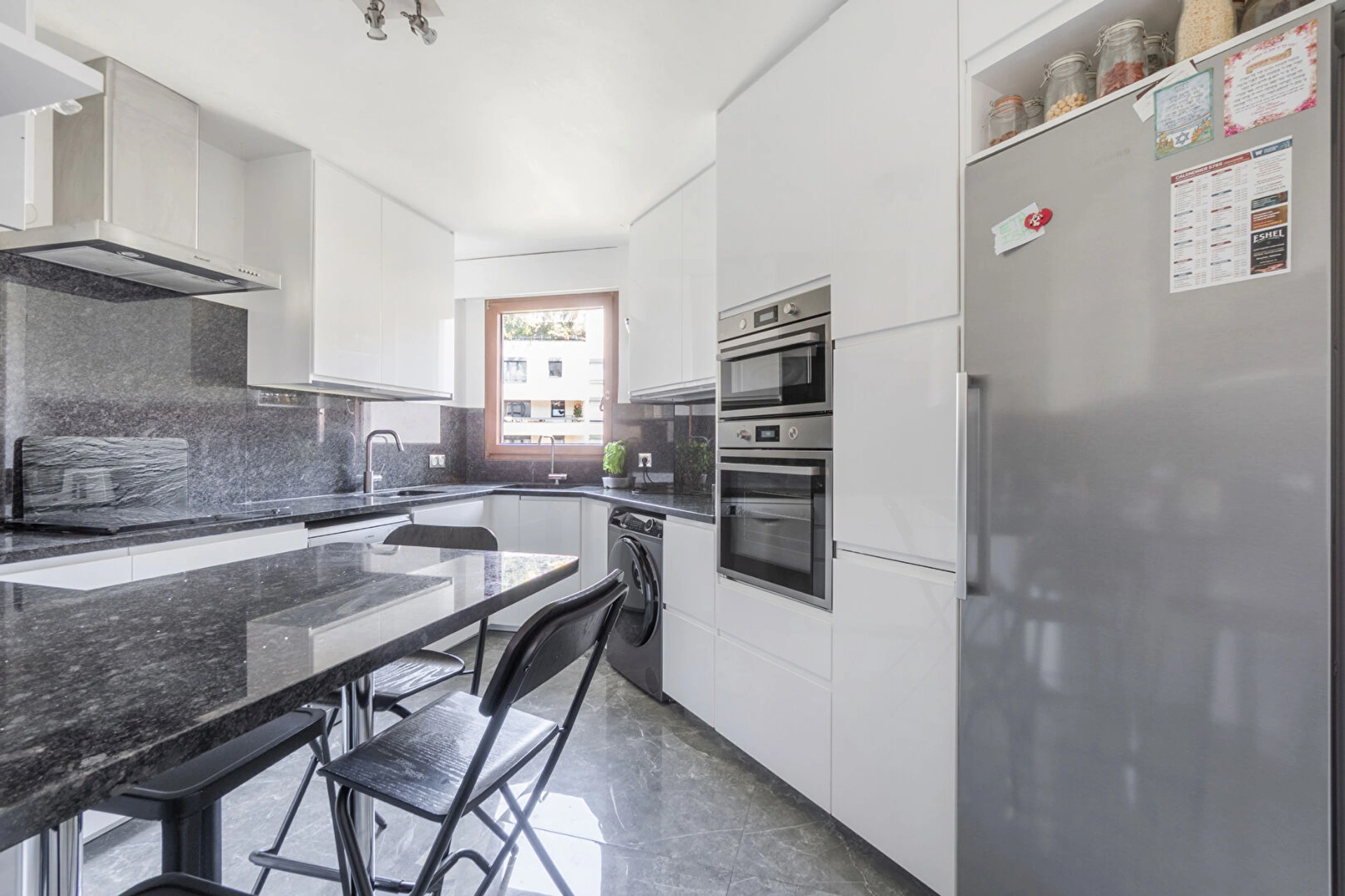 Appartement Paris 4 pièce(s) 4