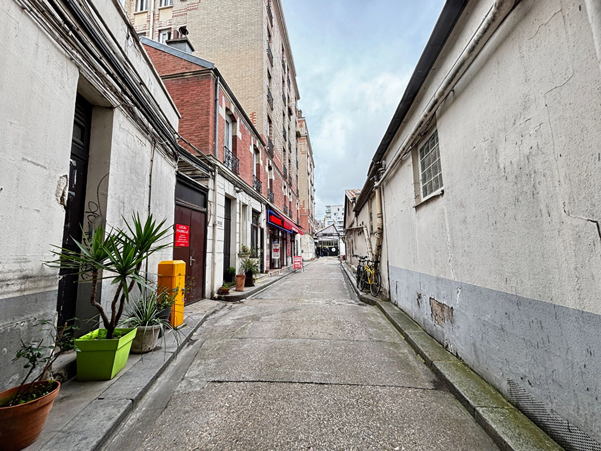 Paris 19e - 2 pièces avec grands combles aménageables | Rentabilité 6% brut 5