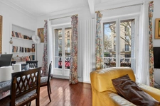 PARIS 19 - BUTTES CHAUMONT 3