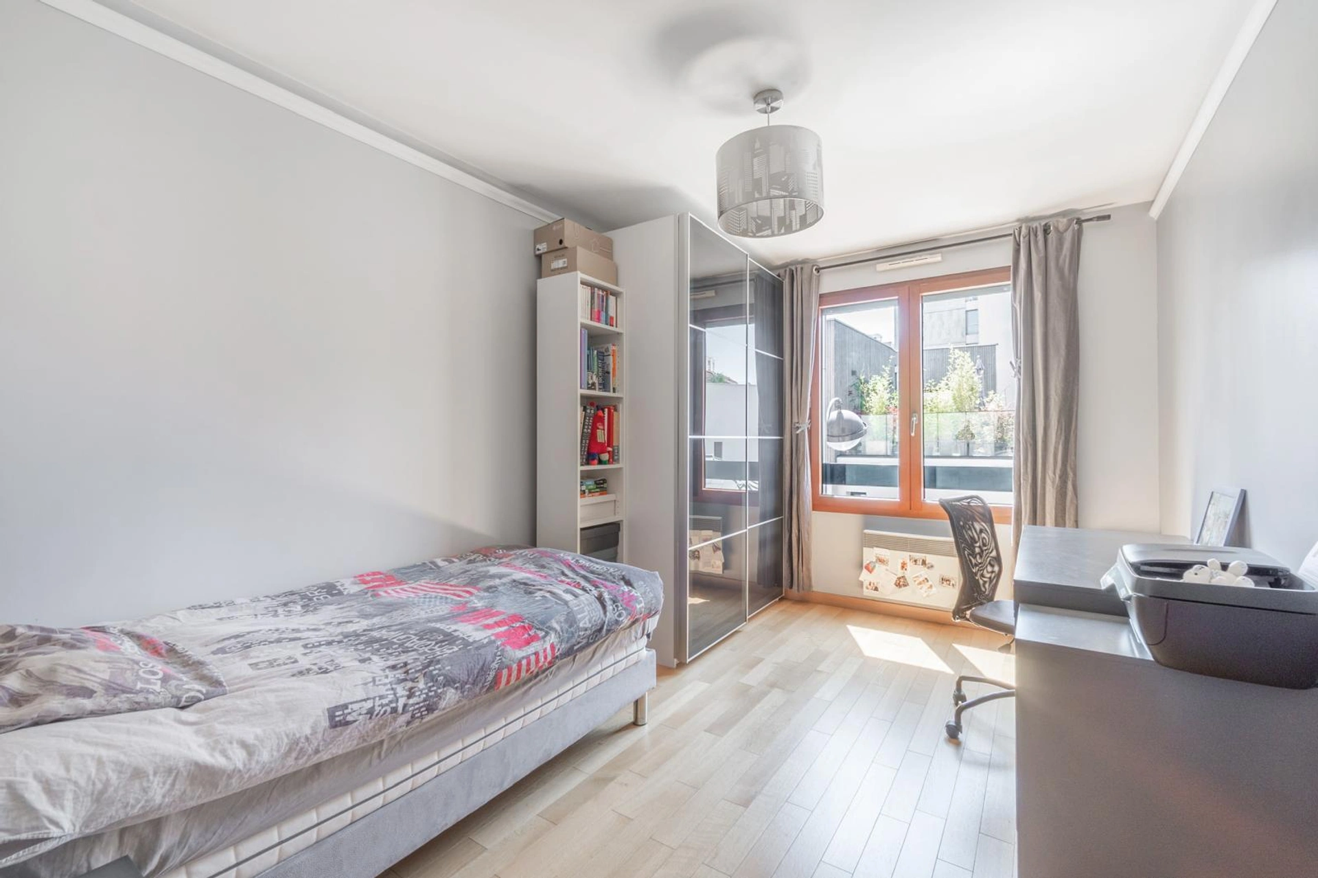 Appartement Paris 4 pièce(s) 7