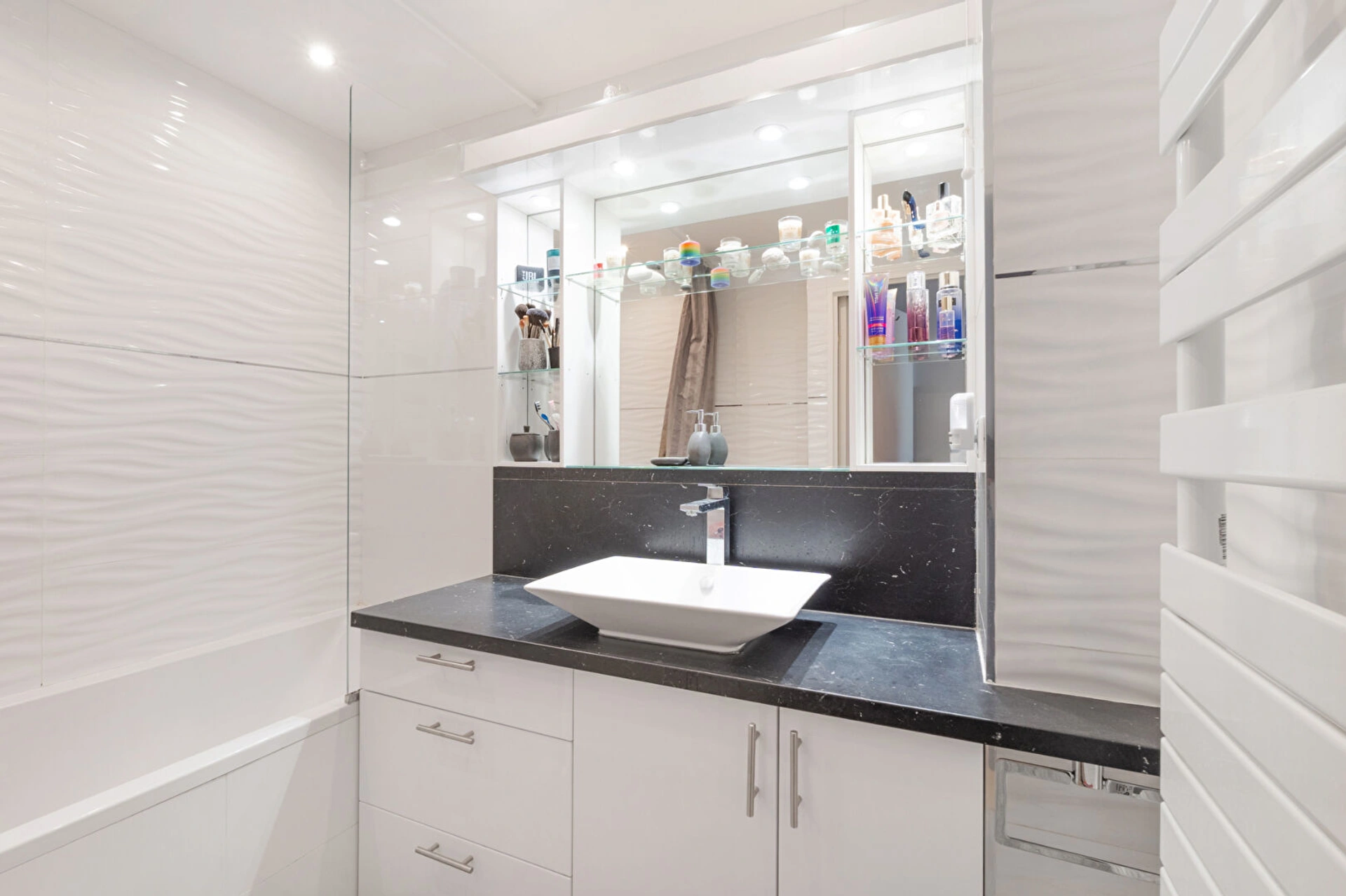 Appartement Paris 4 pièce(s) 12