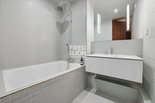 PARIS 19 - BUTTES-CHAUMONT 12