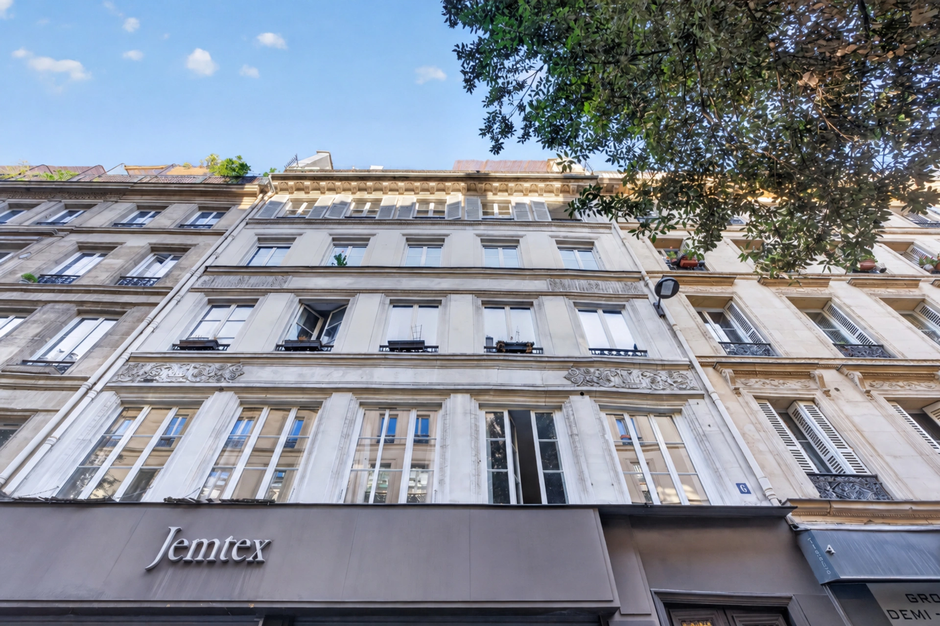 Appartement Paris 4 pièce(s) 10