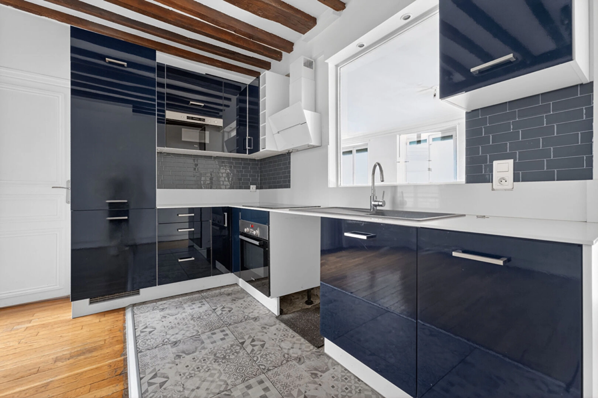 PARIS 2 - BONNE-NOUVELLE 4