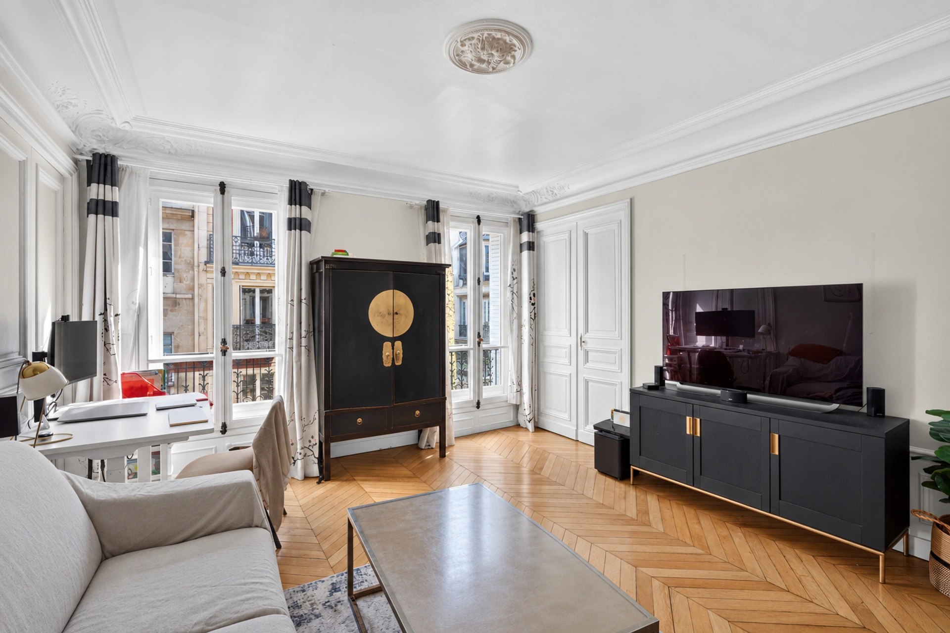 Appartement Paris 2 ème 4 pièce(s) 94 m2 4