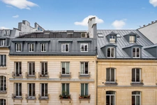 PARIS 2 - BONNE-NOUVELLE 11