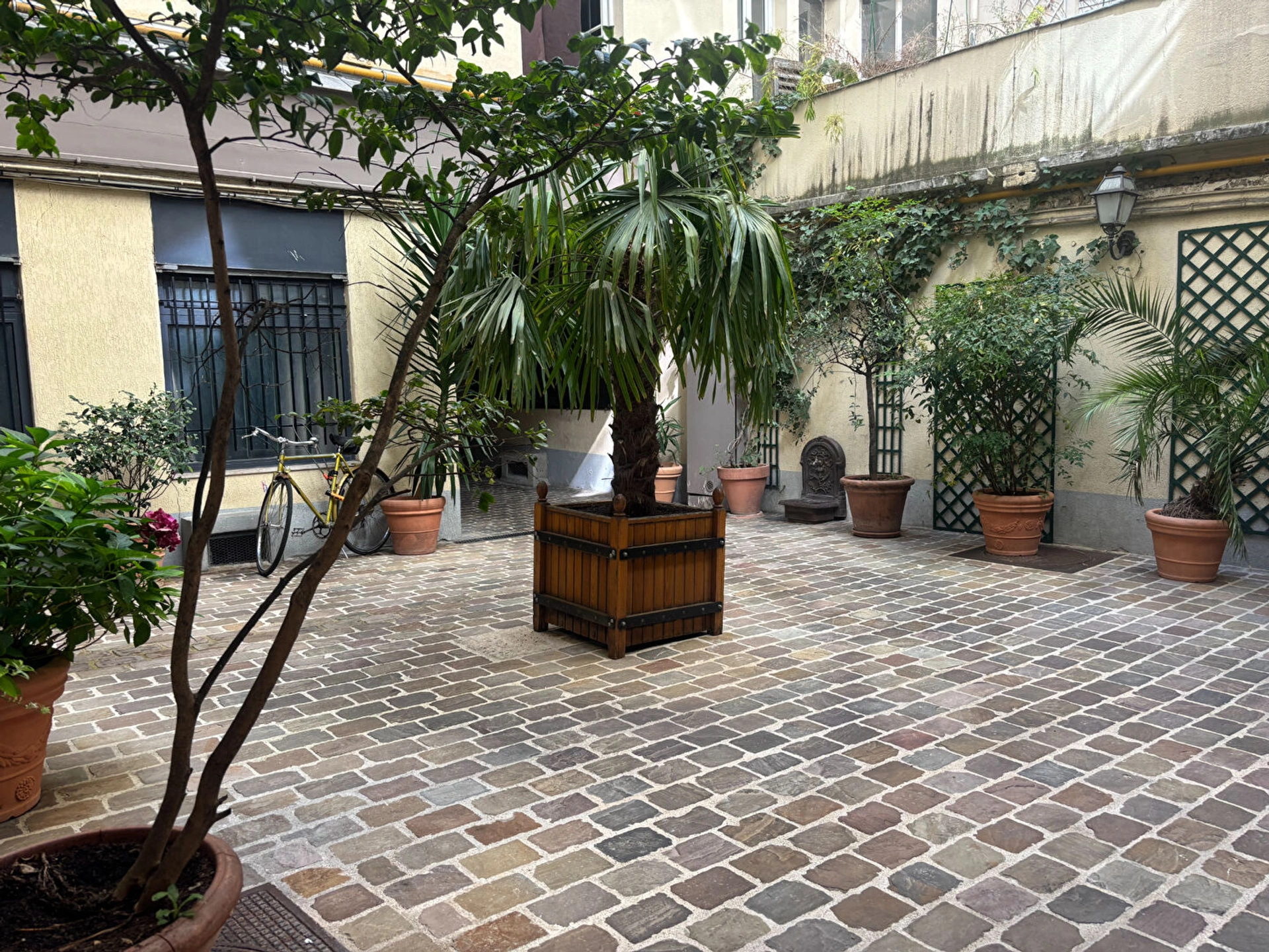 Appartement Paris 4 pièces 3 chambres - MONTORGUEIL 7