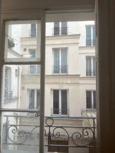 PARIS 2 EME. Appartement Paris 1 pièce(s) 9.56 m2 2