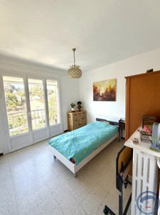 Appartement T3 ou T4 à rénover