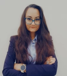 Bonjour à tous, je suis Cécilia Brosseau