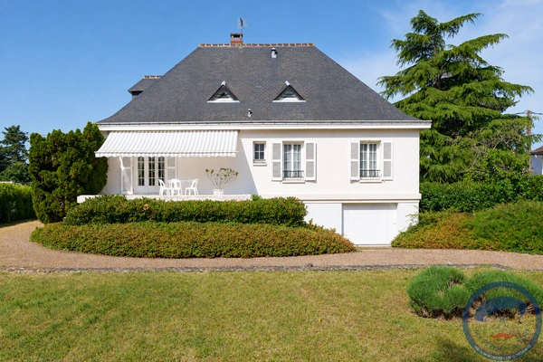 Belle Propriété au coeur de Montlouis-sur-Loire