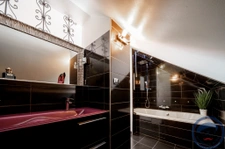 Beau Duplex avec cour et jardin privatifs