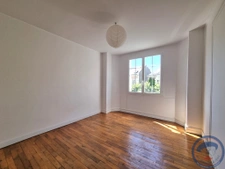 Appartement 4 pièces 3 chambres proche jardin des Prébendes