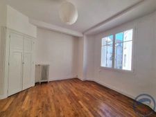 Appartement 4 pièces 3 chambres proche jardin des Prébendes