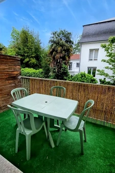 Studio + terrasse centre ville de PAU 