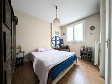 APPARTEMENT T 3 68 m² GARAGE ET CAVE quartier aux aménagements récents.
