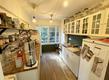 Maison T6 avec jardin, lumineuse et fonctionnelle, quartier 