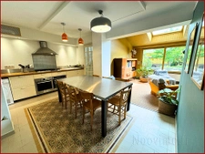 Maison T6 avec jardin, lumineuse et fonctionnelle, quartier 