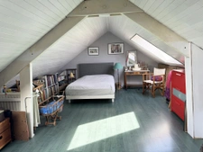 Maison de ville 118m2, 4 chambres, jardin, combles aménagés,