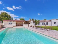 Maison au coeur du Paradou avec piscine