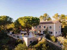 Superbe propriété à l'abris des regards