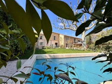 Mas de campagne rénové proche de Saint-Rémy-de-Provence