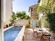 Sublime maison de village avec piscine au calme à Mouriès