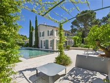 A VENDRE ST REMY  DE PROVENCE - SUPERBE MAS EN CAMPAGNE