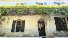 Bureau commercial au cœur de Maussane-les-Alpilles