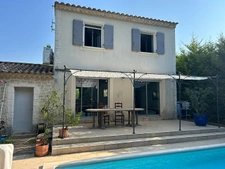 EXCLUSIVITE : Villa au coeur du village de Maussane-les-Alpilles avec piscine