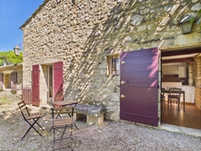 Location d'une maison en pierre à Saint-Rémy-de-Provence