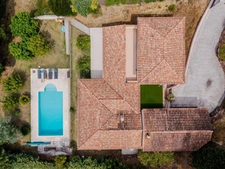 Belle villa provençale T6 avec piscine, garage et jardin