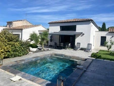 VACANCES EN PROVENCE – VILLA AVEC PISCINE À NOVES