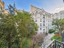 PARIS 17 - RESIDENCE  SENIOR LES HESPERIDES / VILLA MALESHERBES - CHARMANT 3 PIECES AVEC BALCON