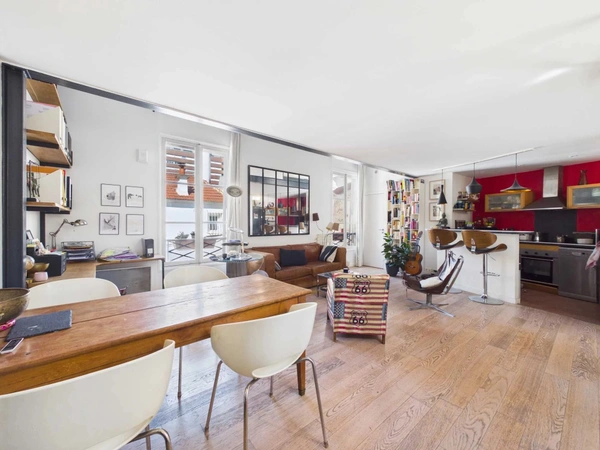 BOULOGNE BILLANCOURT - 3 PIECES METRO JEAN JAURES CHARMANT DUPLEX EN DERNIER ETAGE AU CALME !