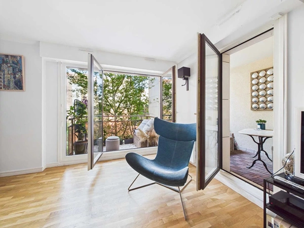 SOUS OFFRE ! PARIS V - JARDIN DES PLANTES / ST MARCEL - APPARTEMENT FAMILIAL DE 5 CHAMBRES AVEC BALCONS / LOGGIA + POSS PARKING