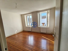 Maison Sillans 4 pièce(s) 99.92 m2