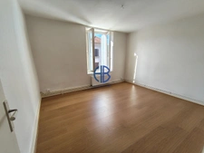 Maison Sillans 4 pièce(s) 99.92 m2